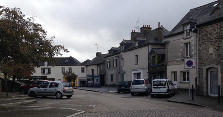 La place André Récipon à Laillé 